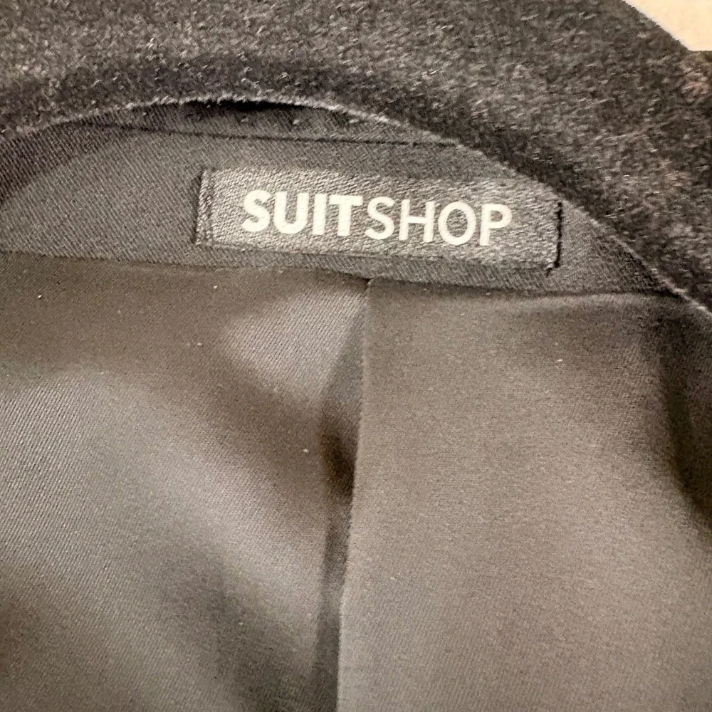 SuitShop Mens Black Slim Fit Stretch Suit 2 Piece Set Jacket 44S Pants 35S